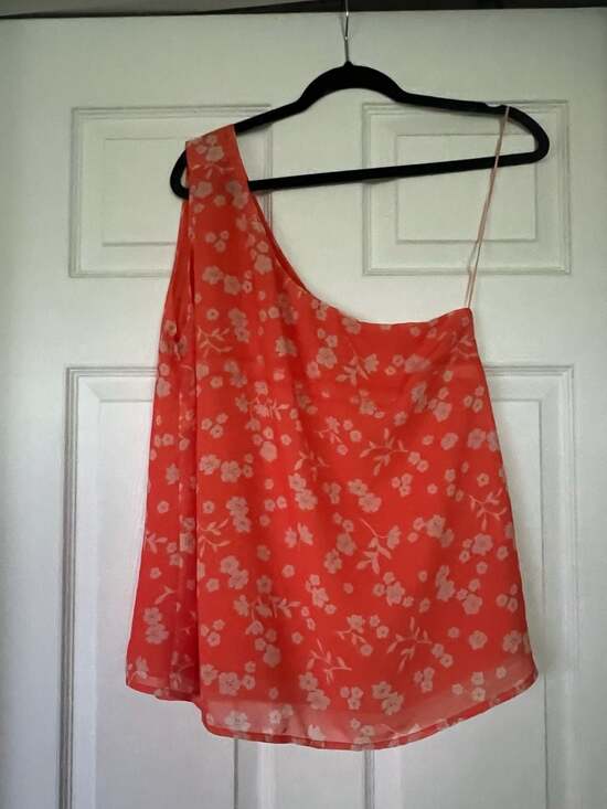 Melloday Tops - Melloday Orange Floral One Shoulder Blouse Size M